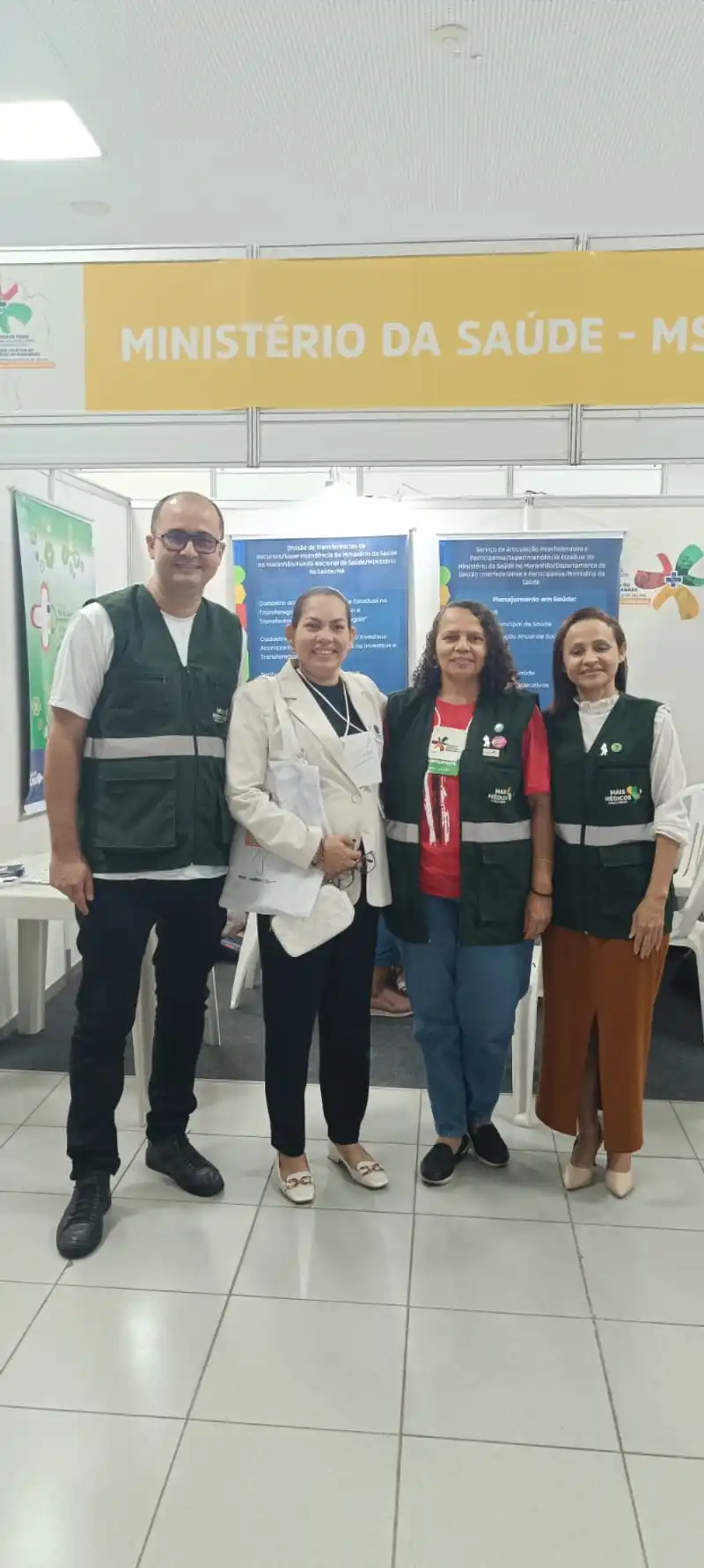 Foto 4 – Prefeitura de Paraibanomarcou presença no 2º Congresso Estadual do Programa Cuidar de Todos, na capital do estado.